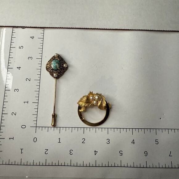 Sarah Coventry Lot (8) Pieces Butterfly Leaf Starburst Cabochon Stick Brooches - Picture 4 of 5